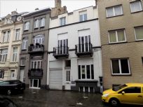 +++TE LAAT+++ Groot huis te Oostende met 2 appartementen